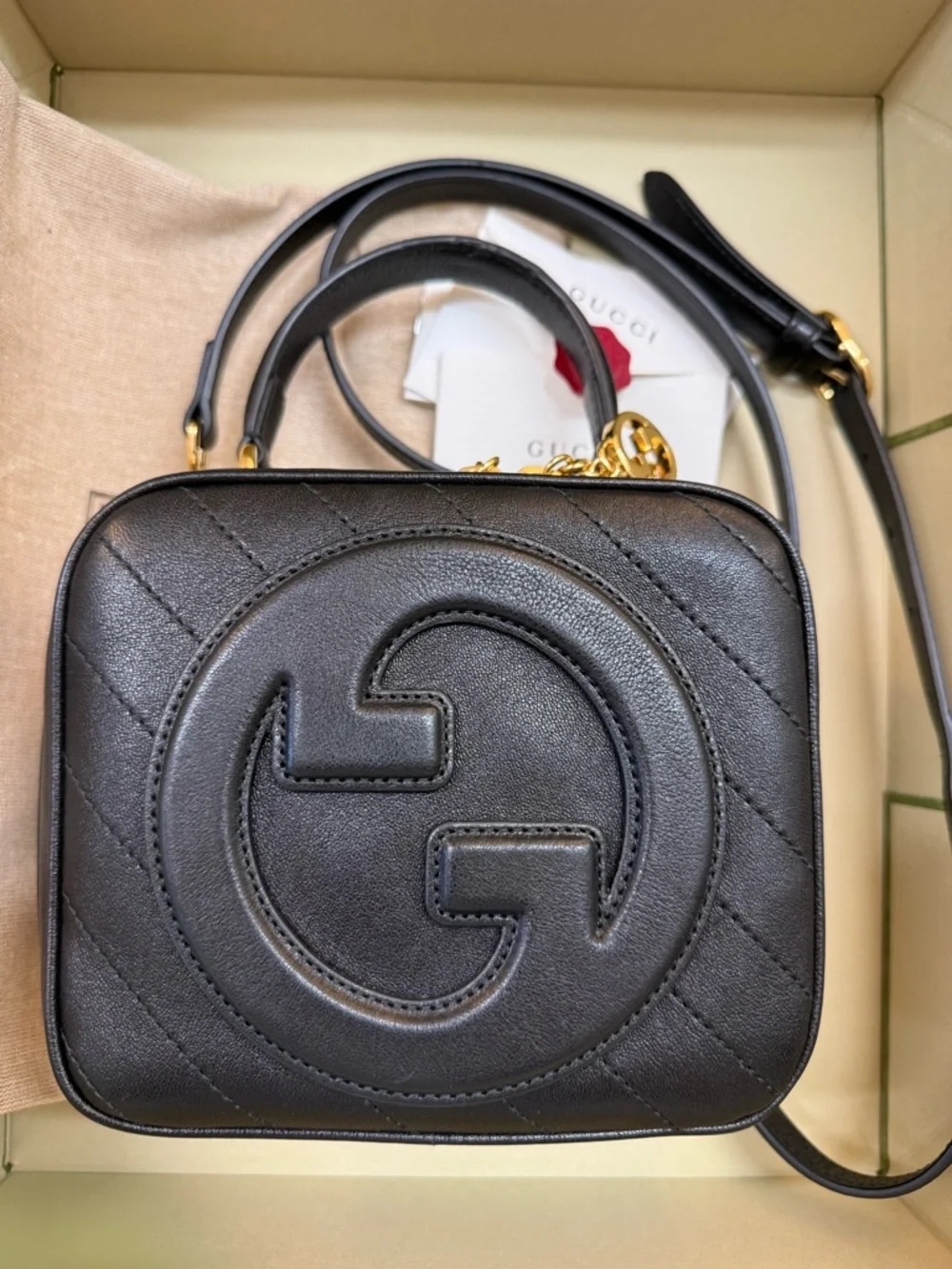 Gucci Blondie Black Leather Crossbody with Gold GG Charm Zippers - Picture 7 of 9
